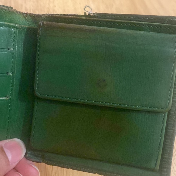 Louis Vuitton Wallet - Picture 11 of 15